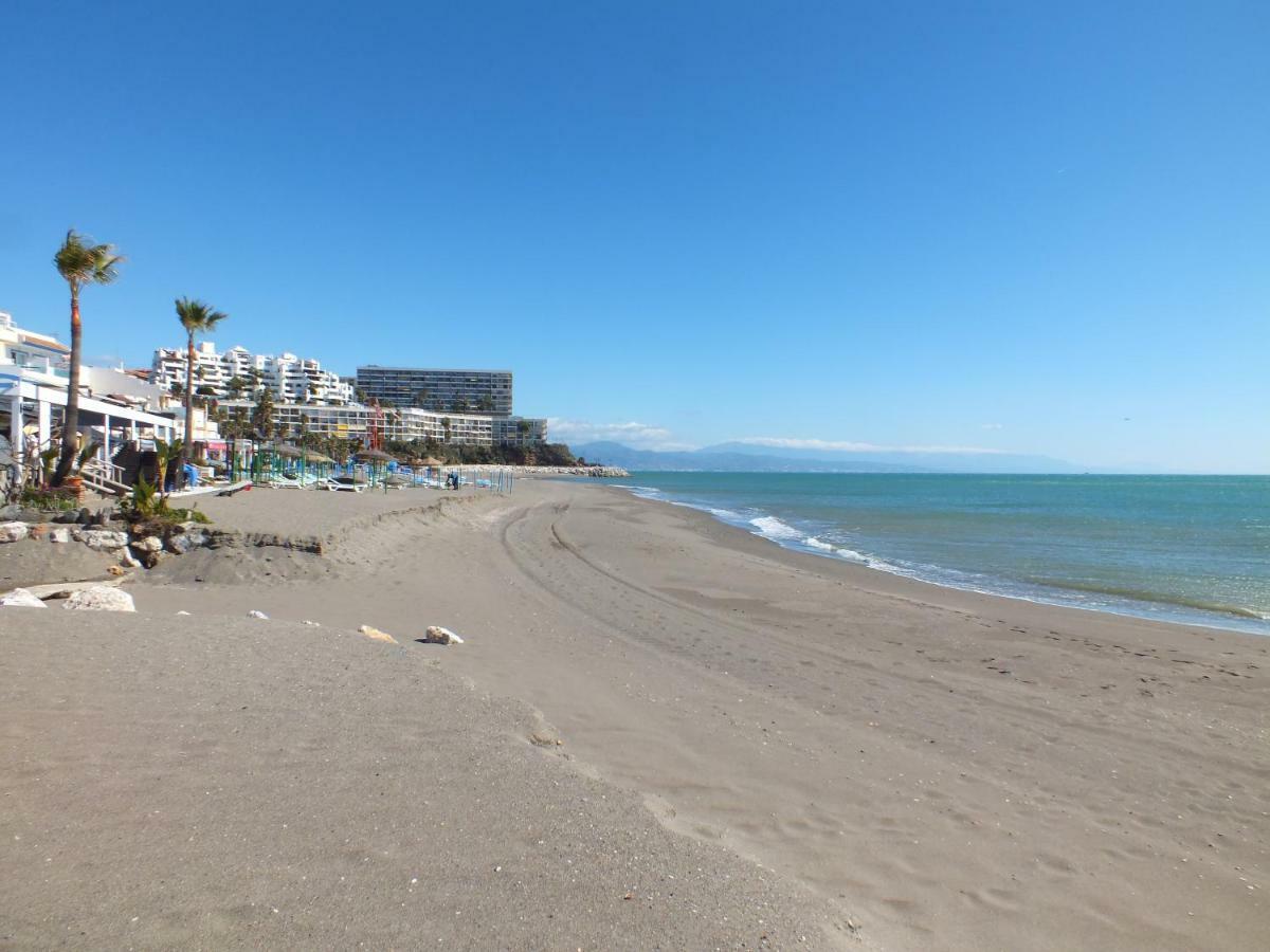 Apartamentos J&K Torremolinos Exterior foto